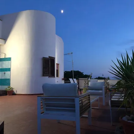 Frühstückspension La Terrazza Sul Mar Mediterraneo 3*