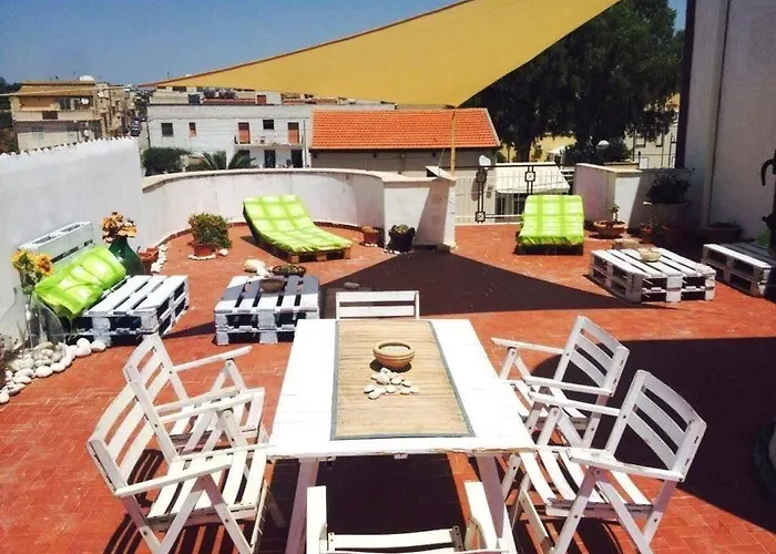 Bed & Breakfast La Terrazza Sul Mar Mediterraneo 3*