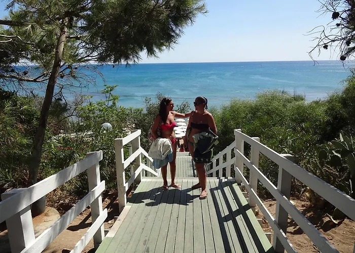 La Terrazza Sul Mar Mediterraneo Bed & Breakfast 3*
